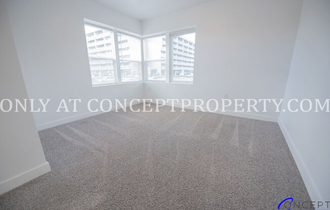 2 beds, 2 baths, 833 sqft, $1,399, Unit 112- (43)