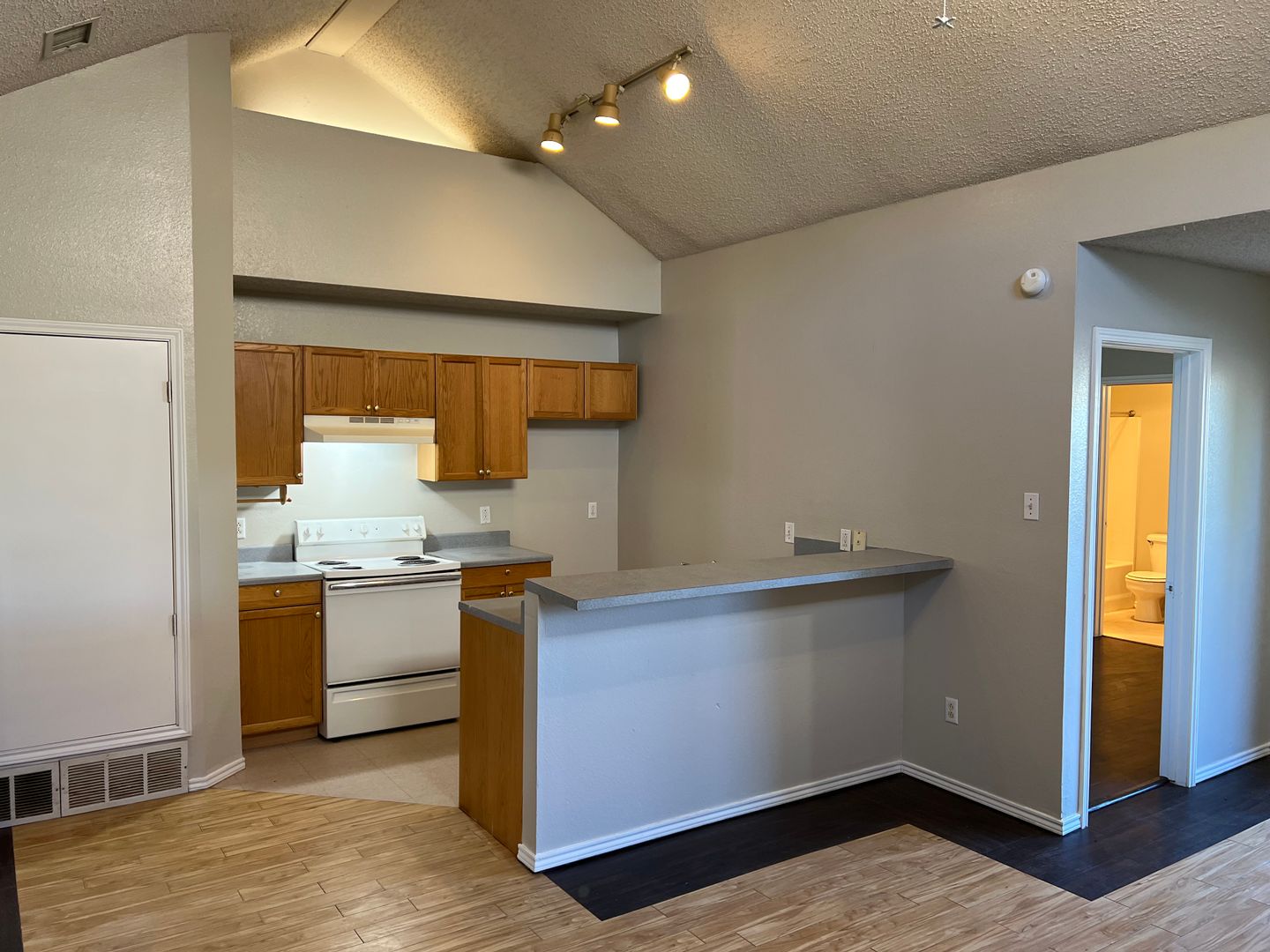 3507 Ironton