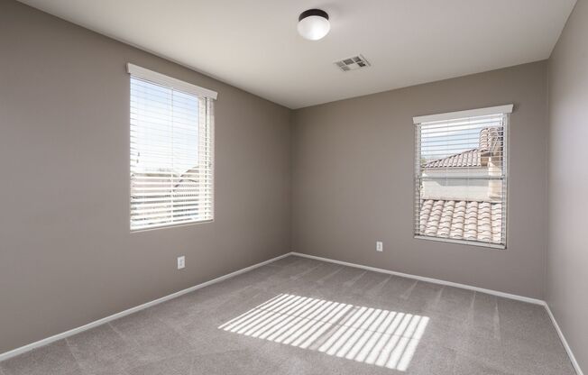 Great NLV single family 3 bedroom home.