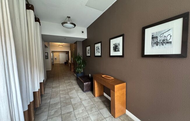 Modern 1-Bedroom Condo in the historic Garfield Building, Downtown SF