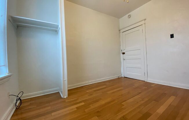 Studio, 1 bath, 180 sqft, $745, Unit 209