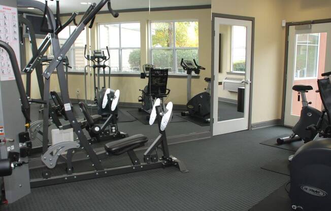 Fitness Studio at Metropolitan Collection Apartments, Renton, Washington