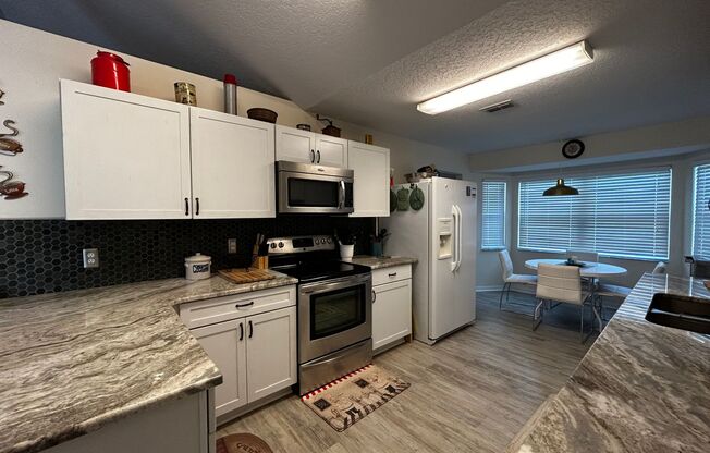 Beautiful, Furnished 2/2 Home For Rent in Sandpiper Golf And Country Club