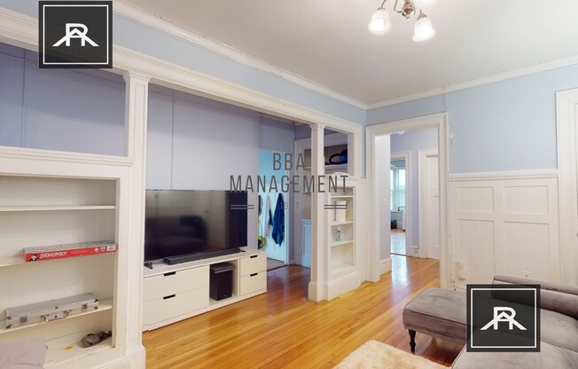 446 PARK DR