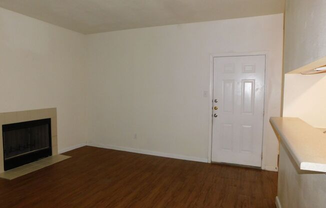 1 bed, 1 bath, $1,000