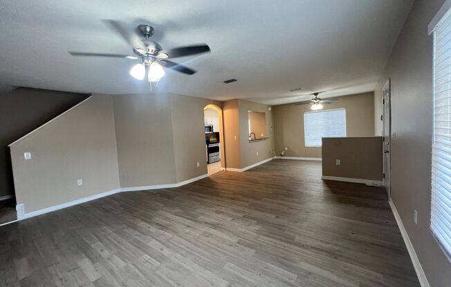 3 beds, 2.5 baths, $1,850