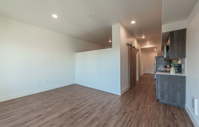 1 bed, 1 bath, 510 sqft, $2,195, Unit 703