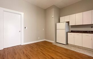 1 bed, 1 bath, $2,095, Unit 02