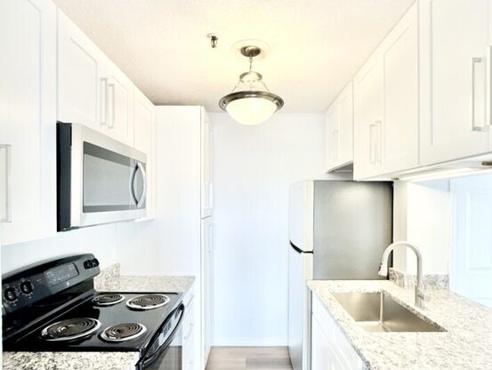 11901 4th St. N, Apt. 7206, Bld.# 7