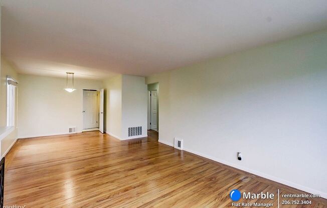 27 Park Manor Dr