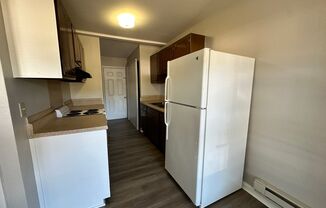 Studio, 1 bath, 444 sqft, $900, Unit 7590 Bellehaven Drive (Unit 16)