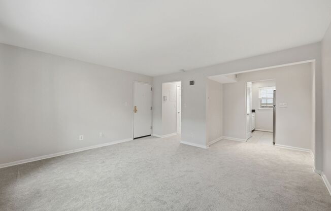 1 bed, 1 bath, $1,928, Unit Unit #4