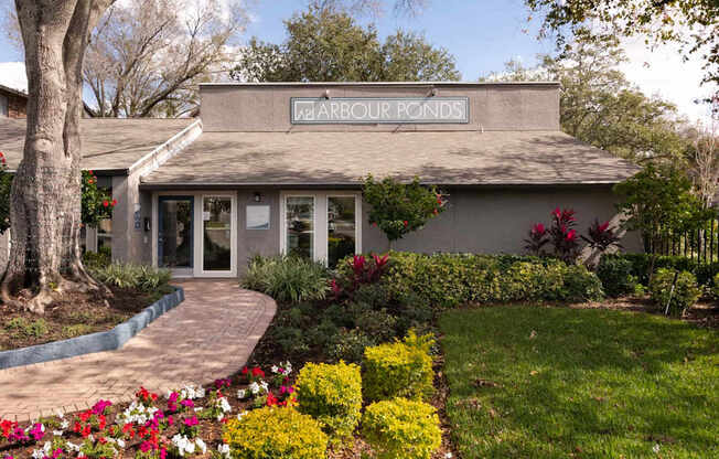 Tampa Apartments near Westshore