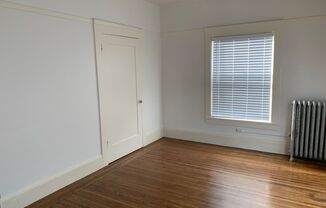 Studio, 1 bath, 456 sqft, $1,825, Unit 2206 Haste Unit 15