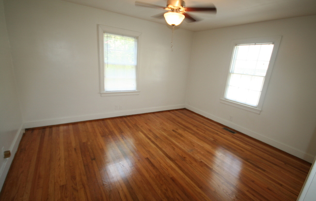 2503 Englewood