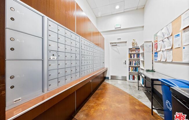 2 beds, 2 baths, 1,930 sqft, $6,000, Unit 1710