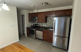 2 beds, 1.5 baths, 1,000 sqft, $3,200, Unit 1C