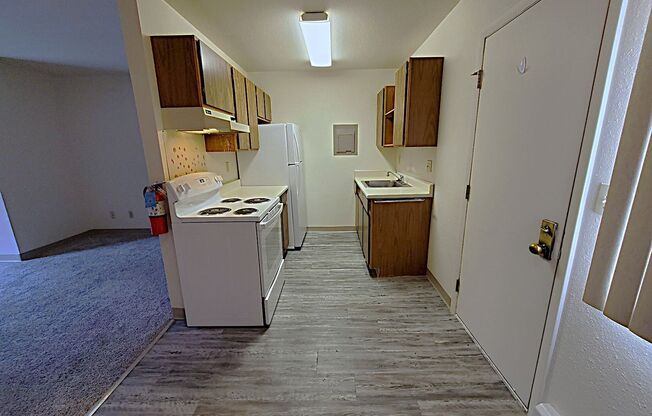 Cache Creek Flats - 1 bed 1 bath townhome – Blocks from Main Street, Windsor, CO