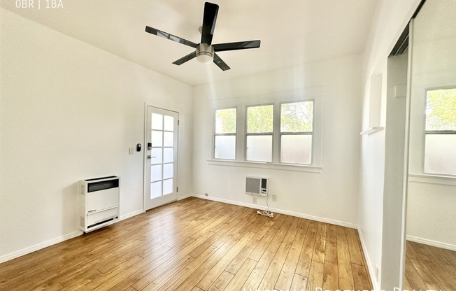 858 N LN FAYETTE PARK PL