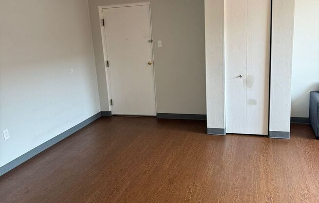 464 South Ave