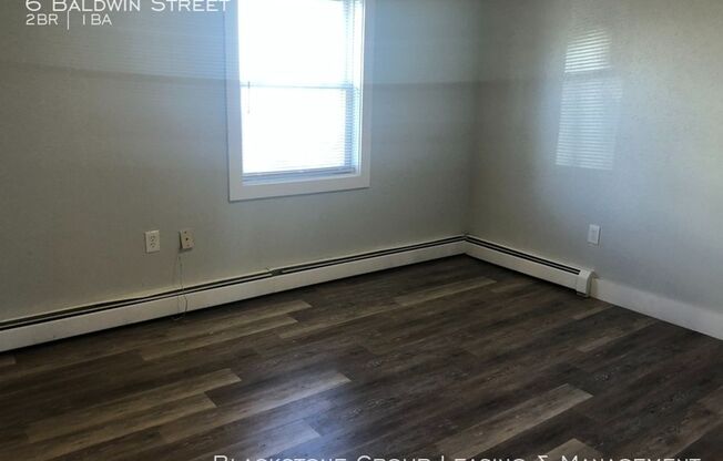 2 beds, 1 bath, $1,375, Unit Unit 1-BLDG 6 Baldwin