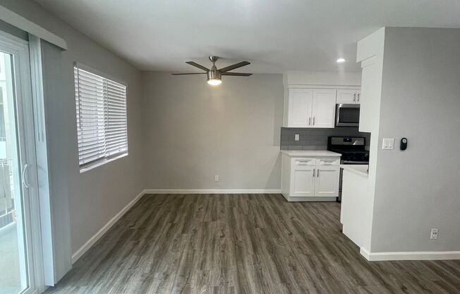 350 N Crescent Drive