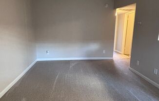 2 beds, 1 bath, 825 sqft, $1,575, Unit 22