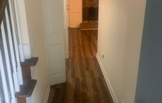 Great NW RALEIGH location-2 brm 2 bath ~ Fully equipped kitchen with microwave-deck-wood burning fireplace