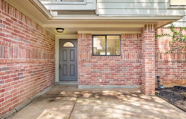 3807 CEDAR VLY DR