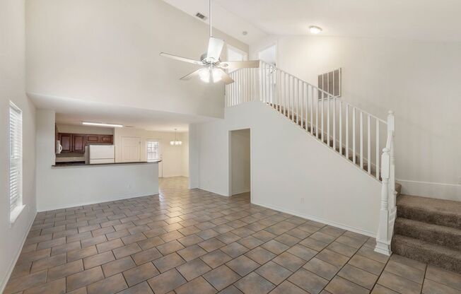 Prime Location! Spacious 4-Bed, 4-Bath Home Near Texas A&M!