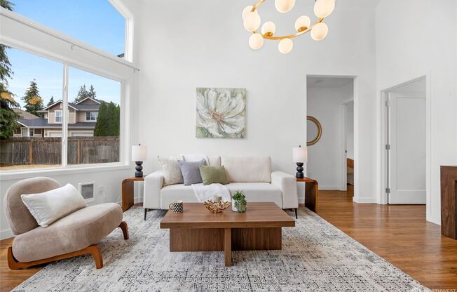Rare Rose Hill Rambler with Expansive Lot