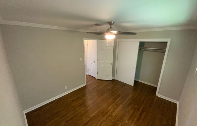 Candler Park Apartments