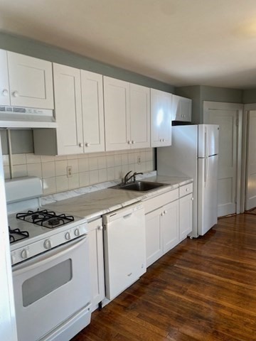 1 bed, 1 bath, 750 sqft, $2,000, Unit 1