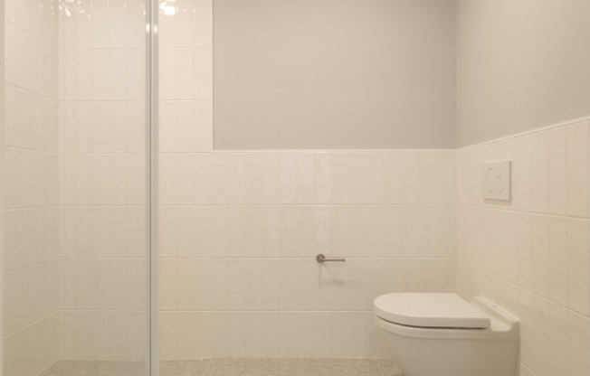 1 bed, 1 bath, 698 sqft, $6,395, Unit PH01
