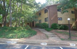1204 SCHAUB DR