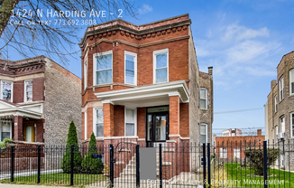 1424 N HARDING AVE