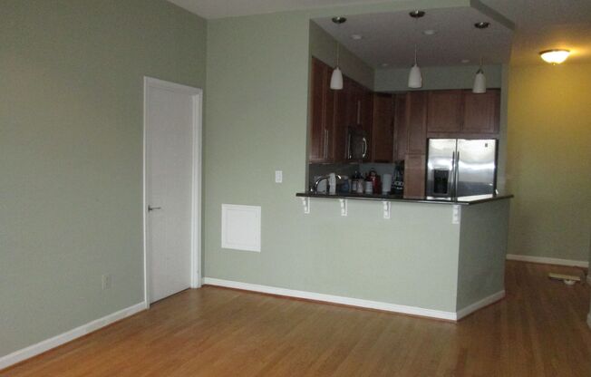 Prime Location! Fabulous 2 bed 2 bath along the U Street Corridor at 16th St NW