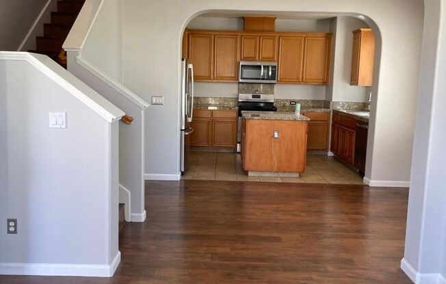 $3,990 - 4 BR - GORGEOUS SAN RAMON HOME IN GALE RANCH
