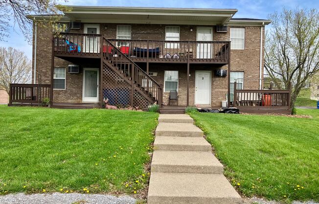 1 bed, 1 bath, 650 sqft, $799, Unit AT-4