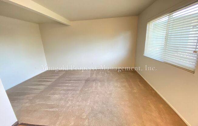 2 beds, 1 bath, 630 sqft, $2,250