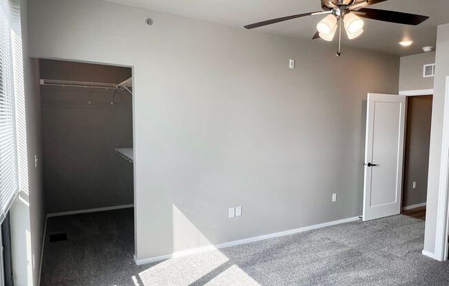 2 beds, 2 baths, 1,280 sqft, $1,750, Unit Bldg 5 Apt 5323