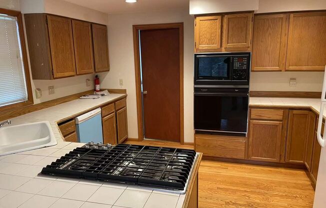 Beautiful House in Redmond/Microsoft area for rent