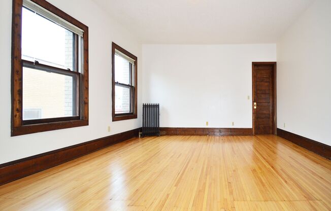 1 bed, 1 bath, 410 sqft, $1,100, Unit 9 - 303