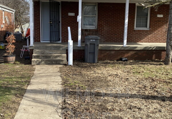 1111 MEDFORD AVE