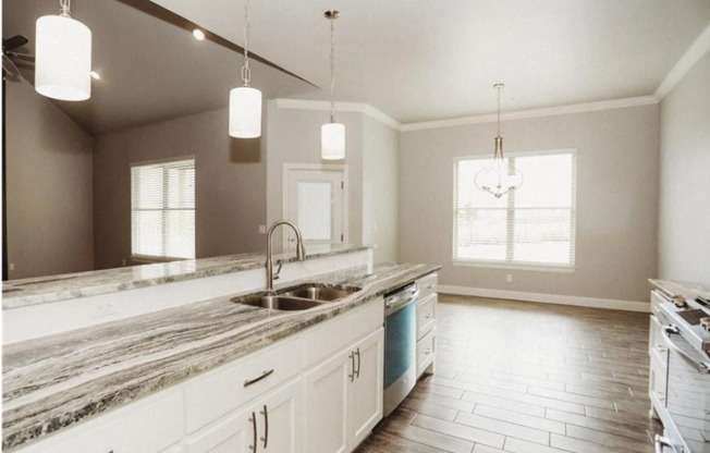 Dreamy 4 Bed/3 Bath House for rent in Centerton!!!!**MOVE-IN SPECIAL**