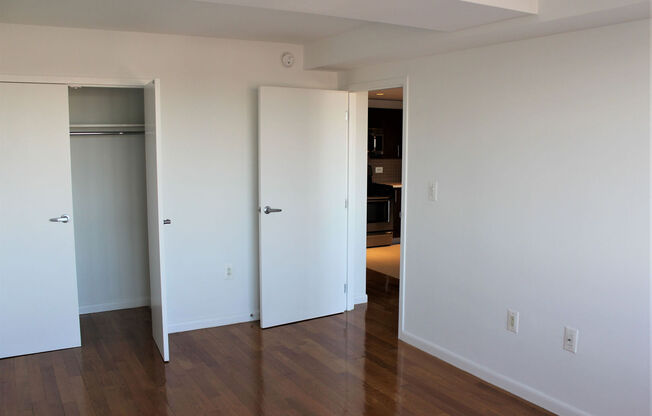 1 bed, 1 bath, 673 sqft, $3,300