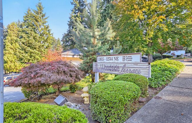 3 beds, 2 baths, $2,545, Unit # F1