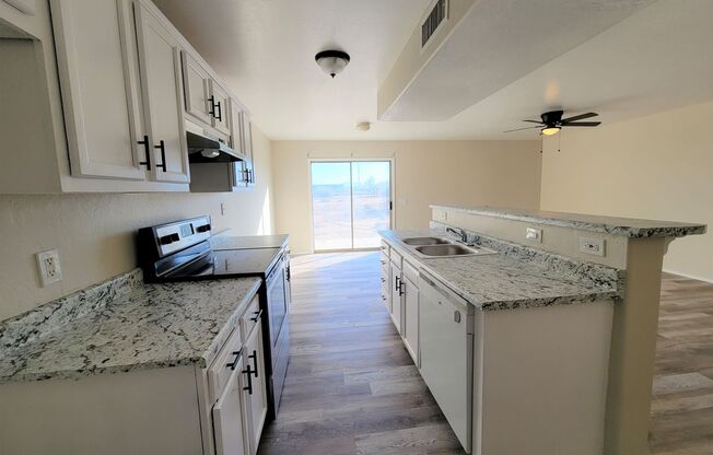 3 BEDROOM 2 BATH 2 STORY HOME 4 PLEX END  UNIT A FREE RENT OAC