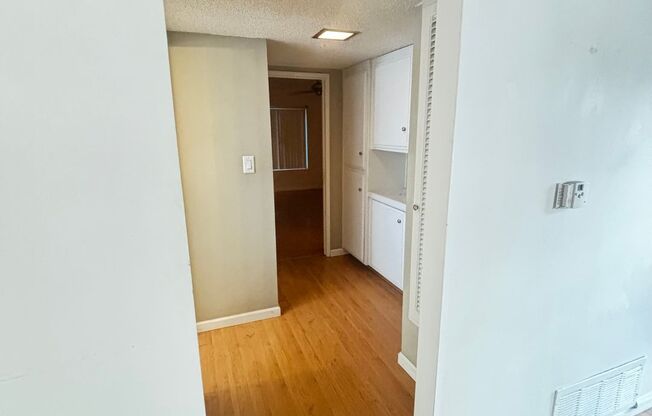 2 beds, 2 baths, $3,195