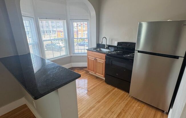 662 - 664 Western Avenue Lynn, MA 01905